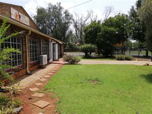 70.5999984741211 m² Retail Space in Brenthurst