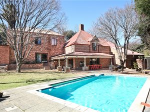 5 Bed House in Wendywood