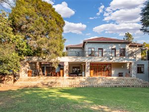 5 Bed House in Dunkeld West