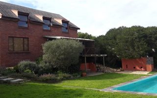 3 Bedroom House in Capri