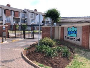 3 Bed Simplex in The Orchards