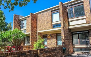 3 Bedroom Townhouse in Stellenbosch Central