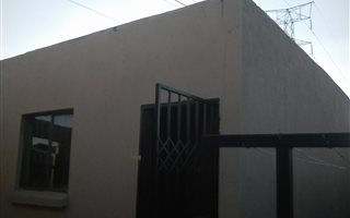 1 Bedroom Apartment in Mamelodi East