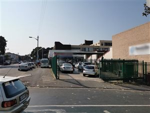 250 m² Commercial space in Umbilo