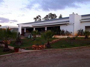 4 ha Farm in Thornhill