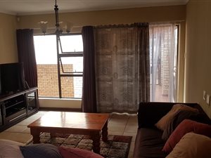 2 Bed Flat in Monument