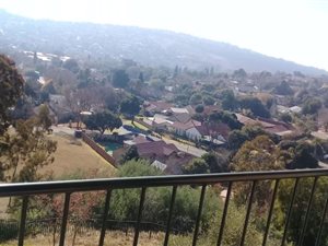 3 Bed Apartment in Wilro Park