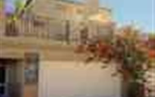 2 Bedroom House in West Beach
