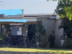 54.5999984741211 m² Industrial space in Uvongo