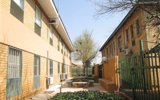 177 m² Commercial space in Carlswald Estate