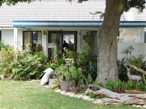 2 Bed Townhouse in Paradise Beach