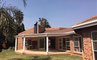 4 Bedroom House in Northvilla