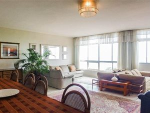 3 Bed Apartment in North Beach
