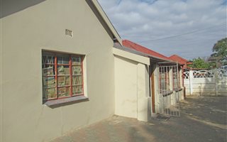 3 Bedroom House in Noordhoek