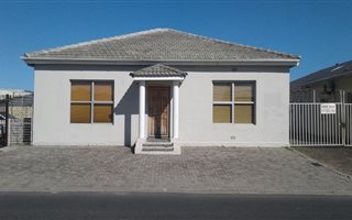 3 Bedroom House in De Kuilen