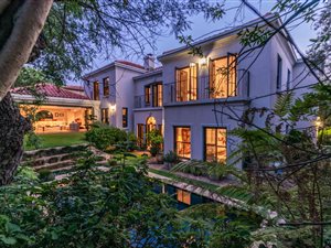 4 Bed House in Dainfern Golf Estate