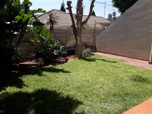 2 Bed Apartment in Sunninghill
