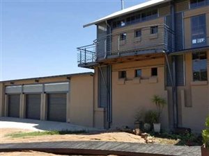 4 Bed House in Chartwell