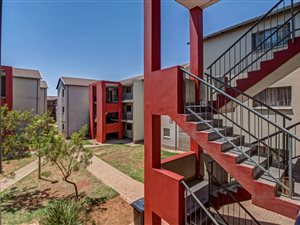 2 Bed Apartment in Moroka North
