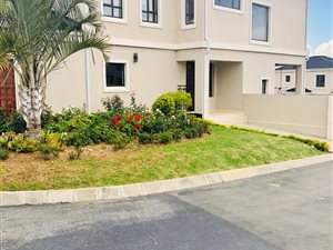 4 Bed Apartment in Summerset