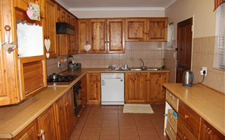 4 Bedroom House in Panorama
