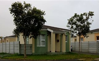 2 Bedroom Townhouse in Blue Downs
