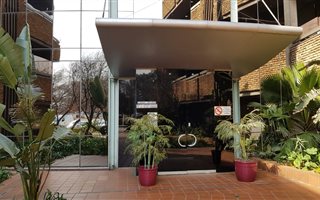 251 m² Office Space in Bedfordview