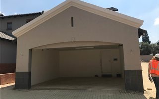 3 Bedroom House in Bryanston