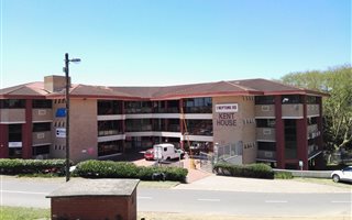 251 m² Office Space in Westville