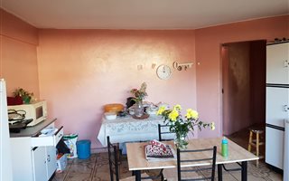 3 Bedroom House in Floors