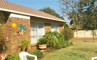 3 Bedroom House in Ifafi