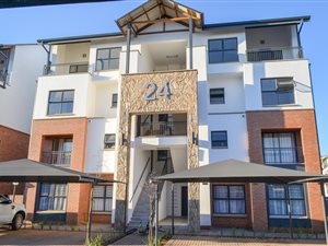 3 Bed Apartment in Willow Park Manor