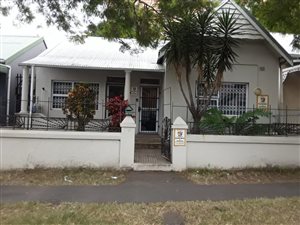 6 Bed House in Southernwood
