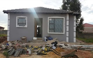 3 Bedroom House in Roodekop