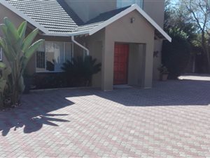 4 Bed House in Welgelegen