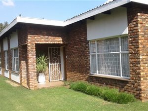 3 Bed House in Bult West