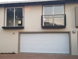 4 Bed House in Waterkloof