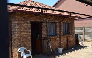 3 Bedroom House in Jan Niemand Park