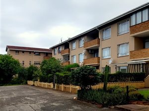 3 Bed Apartment in Prestbury