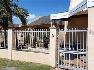 3 Bed House in Bothasig