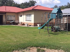 3 Bed House in Three Rivers
