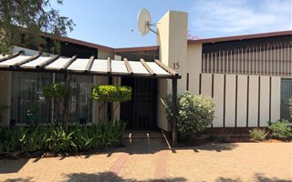 3 Bedroom House in Hadison Park