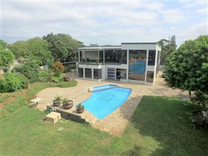 5 Bed House in Athlone Park