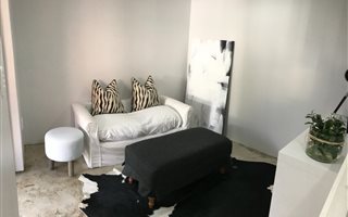 1 Bedroom Garden Cottage in Glenashley