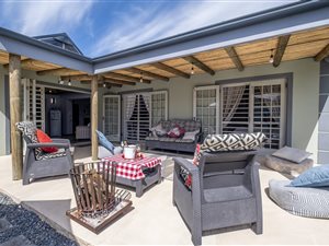 3 Bed House in Uitzicht