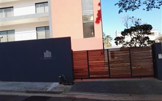 3 Bedroom Apartment in Essenwood