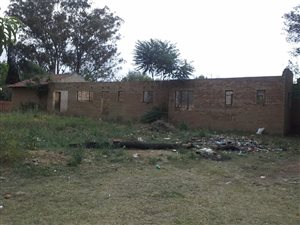 1995 m² Land available in Vereeniging