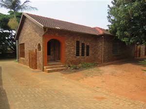 3 Bed House in Kingsview