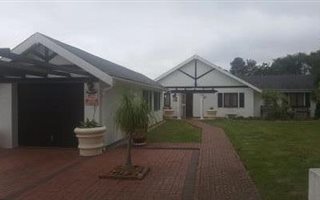 3 Bedroom House in Glen Barrie