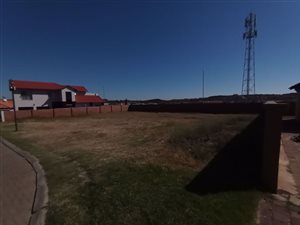 714 m² Land available in Shellyvale